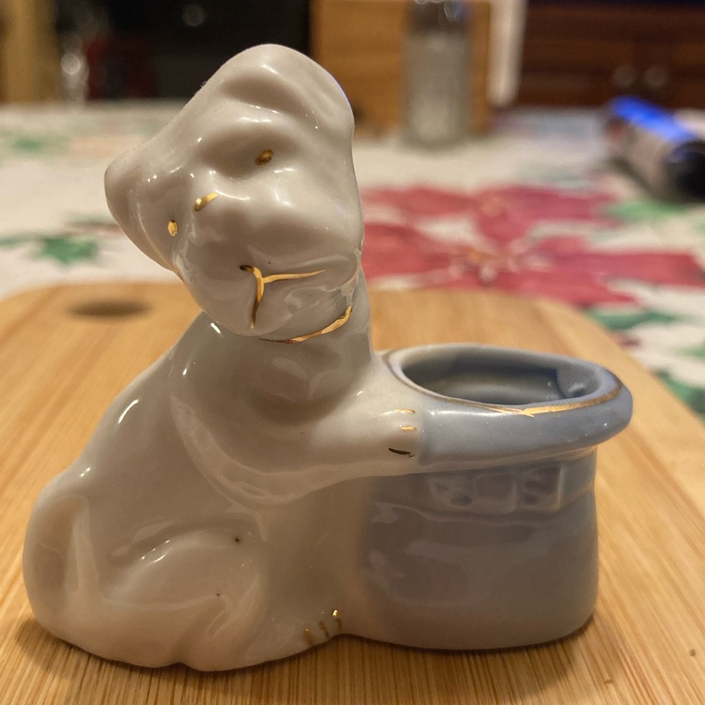 Vintage Puppy and Hat toothpick holder ( or could be a pin cushion)